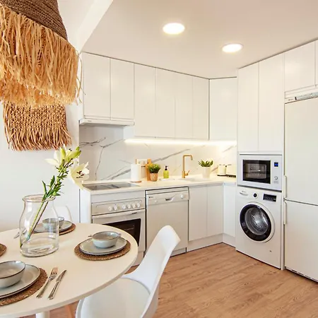 Mara's Seaviews -beachfront - Duplex Penthouse * Torremolinos